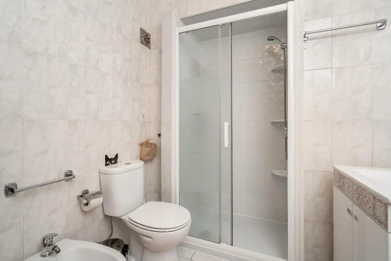 Apartment Cozy One Bedroom Apt In Historic Location - Carmo Lisbon